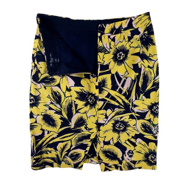 Yellow Navy Floral Pencil Skirt 00 | Knee Length Preppy Classic Chic Workwear - Picture 5 of 11